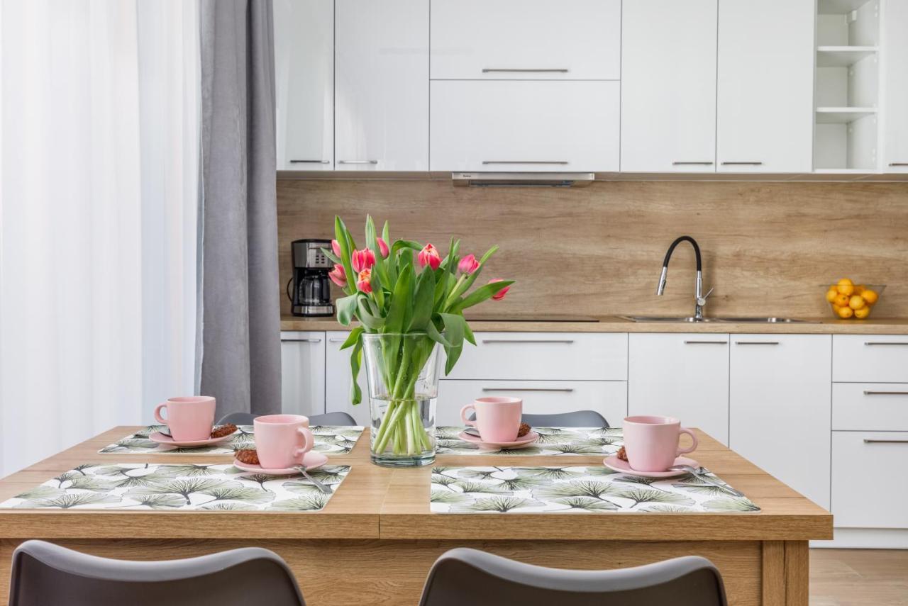 Apartment With Parking 500 M From The Sea By Noclegi Renters Międzywodzie Eksteriør bilde